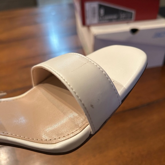 Kelly & Katie Cream Block Heel Sandals - Picture 7 of 7